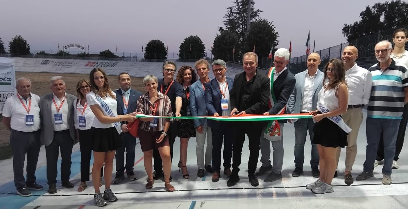 🚴Bella serata al Velodromo Francone di San Francesco al Campo per I Campionati…