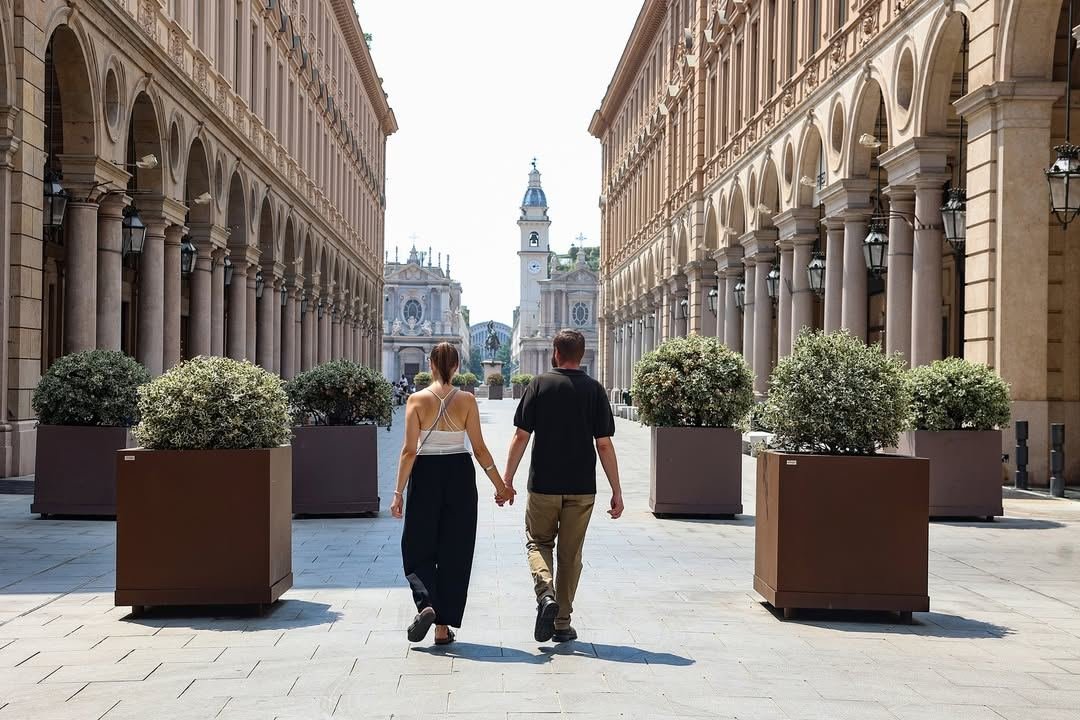 👫 In occasione dell'inaugurazione di via Roma, prevista per sabato 12 settembre, la Città di Torino organizza un'attività di vol...