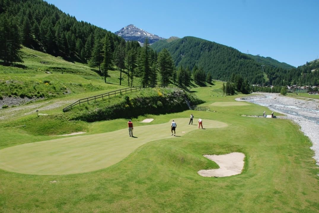 Golf Experience Weekend, a Pragelato⛳ Vivi un weekend all’insegna del golf…
