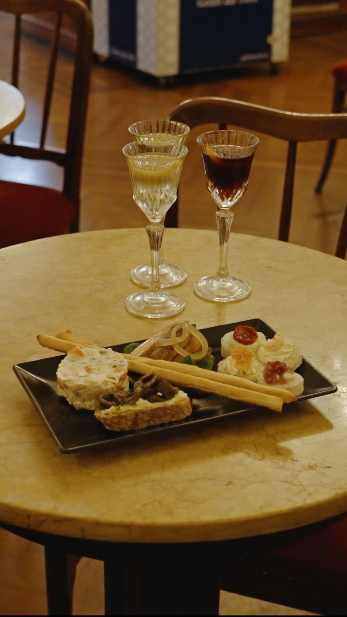 🍽️ Dietro ogni grande piatto c'è una grande storia.⁠ ⁠ A Torino e nella sua…