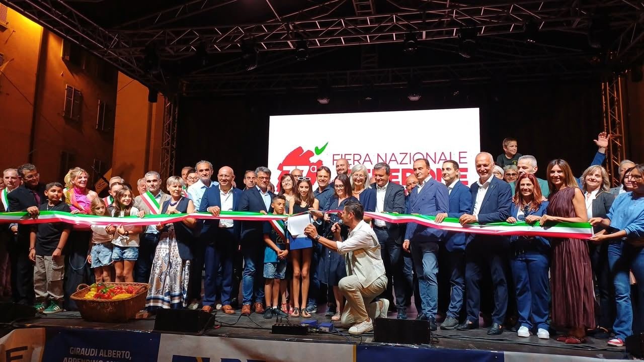 🫑 La 77ª edizione della Fiera Nazionale del Peperone di Carmagnola si è aperta…