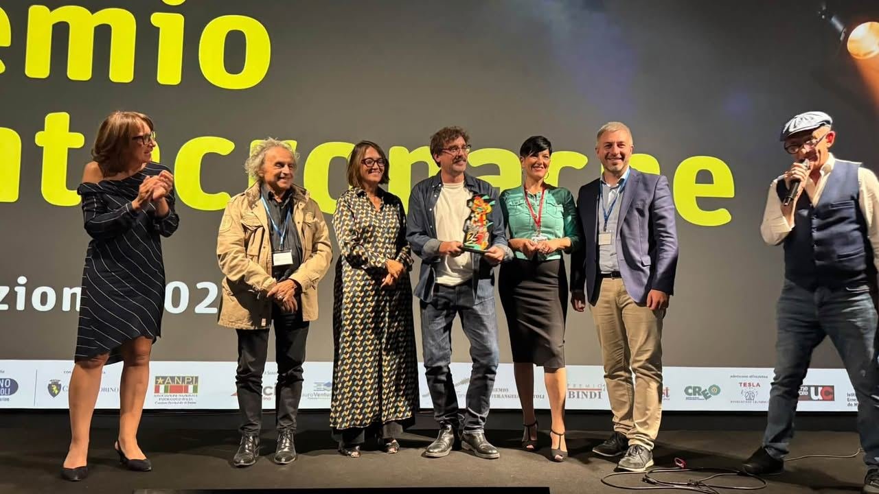 🎶Si è svolta la prima edizione del Premio Cantacronache – La parola è musica,…