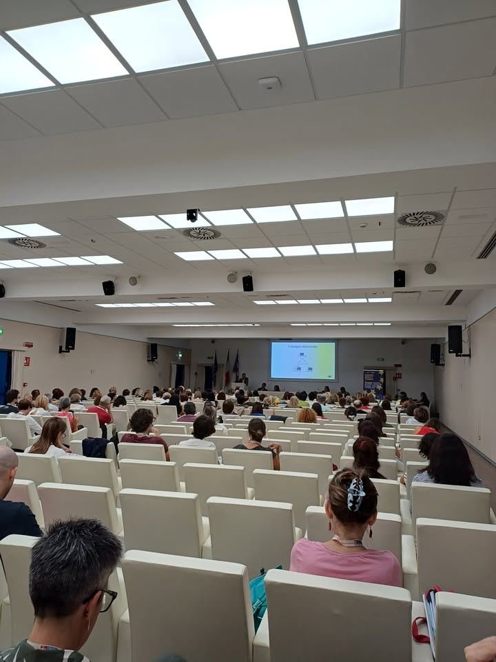🇪🇺 Come si prepara la scuola alle sfide che stanno già cambiando l’Europa?…
