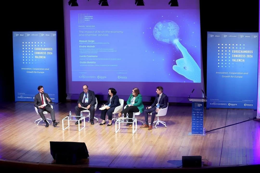 ⚡️Abbiamo presentato il progetto AI Match al congresso Eurochambres a Valencia!