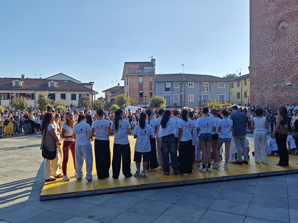⚽️🏀 SPORT IN PIAZZA 🏈🏐 Una giornata di festa, quella di domenica, ma una festa…
