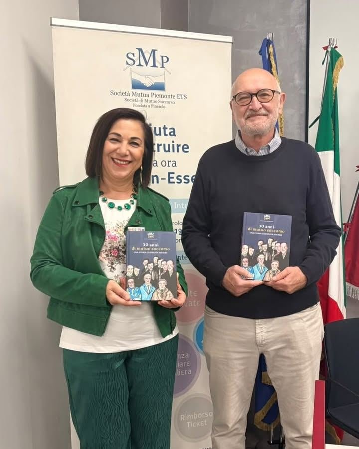 📚🏛️ Trent'anni di solidarietà, partecipazione e sostegno reciproco. La…