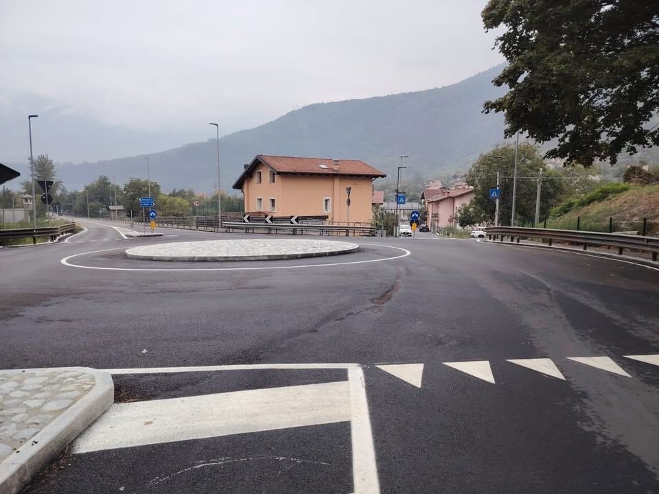 #StradeCittametroto #sp210 #viabilità #venaus 🔄 È stata completata la rotatoria…