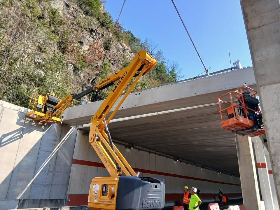 #stradeCittaMetroTO #sp1 #vallidilanzo #Viabilità 🚧Proseguono a Pessinetto…