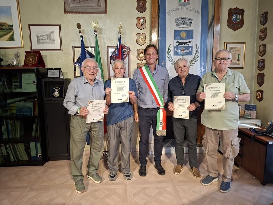 📍 VOLPIANO | I “VOLONTARI DELLE FOGLIE”, UN ESEMPIO DI CITTADINANZA ATTIVA
