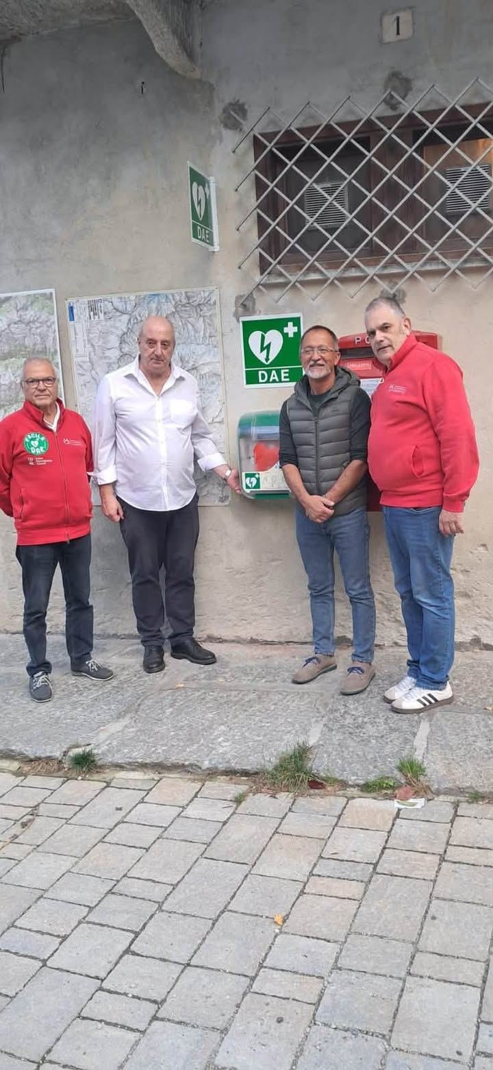 ❤️ Più defibrillatori, più persone formate, più vite da salvare. A Forno Alpi…