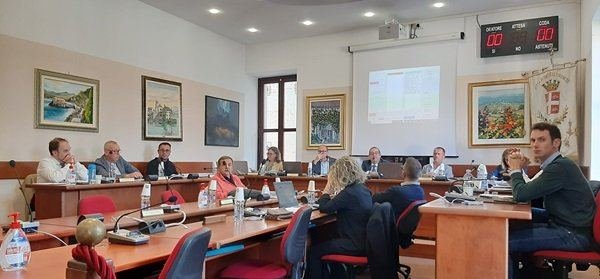 in Consiglio Comunale poche parole sulla questione dello studentato