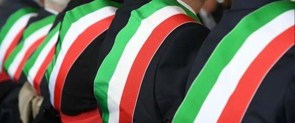 SI VOTA L’8 E IL 9 GIUGNO, TERZO MANDATO PER I SINDACI TRA I 5MILA E I 15MILA ABITANTI