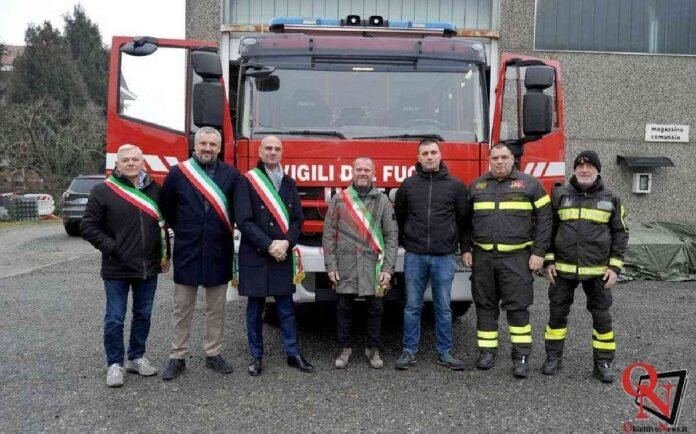 Una autopompa nuova per i Vigili del Fuoco di Caselle