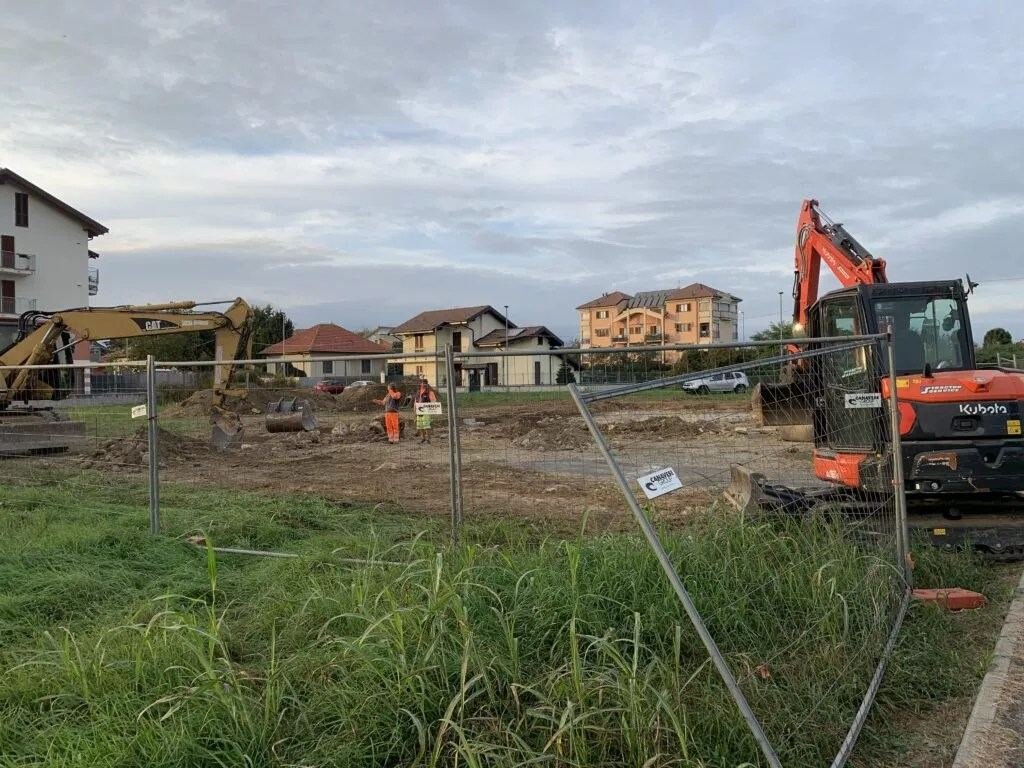 Nuovo parco giochi in via Colombo