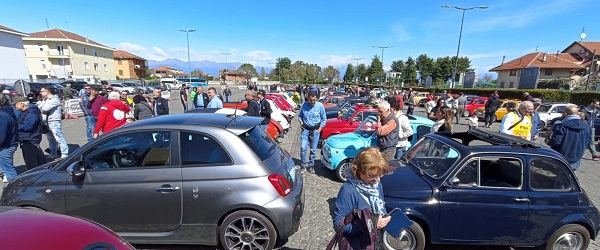 UN WEEKEND TRA PULIZIA DEL TERRITORIO ED ESPOSIZIONE DI FIAT 500