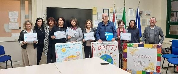 CASELLE: CONSEGNATI GLI ATTESTATI DI “SCUOLA AMICA” DELL’UNICEF