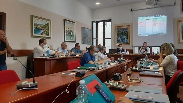 CASELLE: È GIÀ SCONTRO DURO AL PRIMO CONSIGLIO COMUNALE DEL NEO SINDACO MARSAGLIA