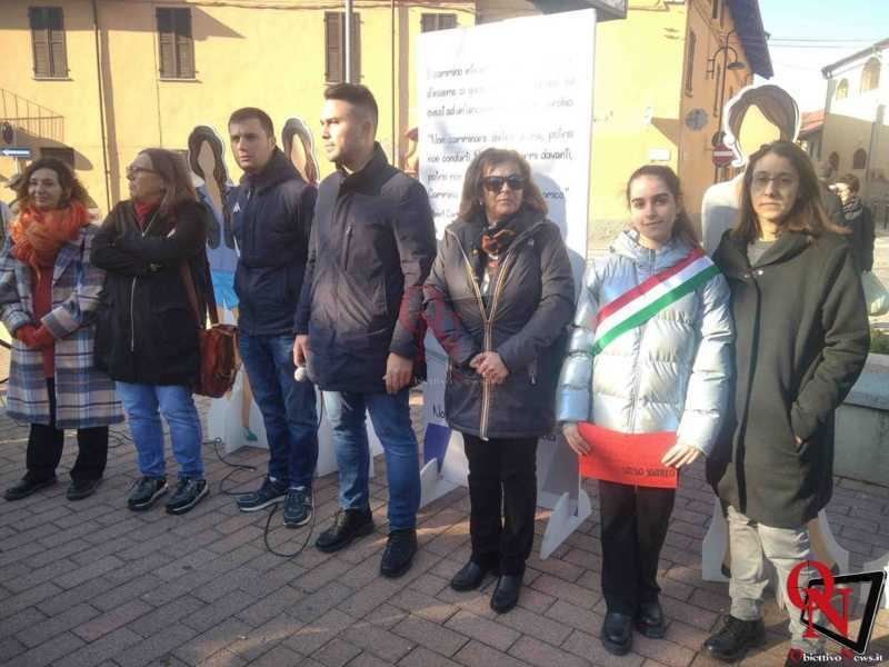 I ragazzi in piazza contro la violenza sulle donne