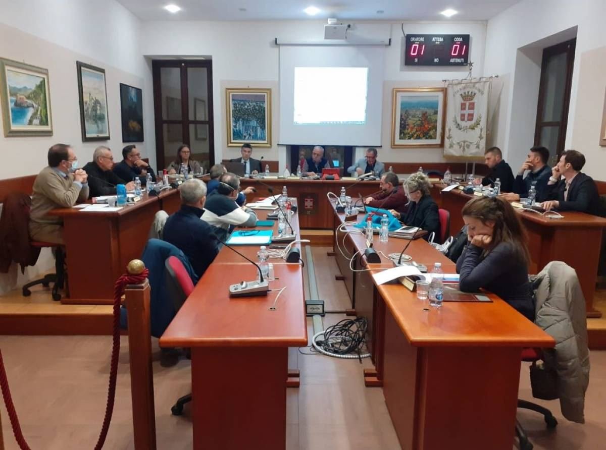 Dopo i primi turbolenti Consigli comunali, dell'era Marsaglia, clima disteso e collaborativo ve…