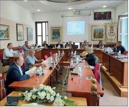Consiglio, rinviata mozione sul“Pertini” Approvata una a sostegno dei cubani