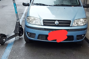 Monopattini selvaggi: quando il parcheggio diventa un ostacolo