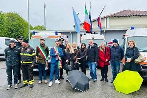 Alimenti e giochi: tre ambulanze cariche di aiuti umanitari dirette in Ucraina