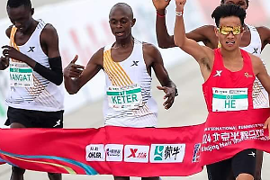 Lo scandalo alla mezza maratona di Pechino: “Non eravamo lì per competere”