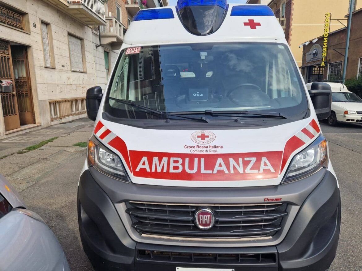 Rivalta di Torino: si scontrano due veicoli, ragazza in gravi condizioni
